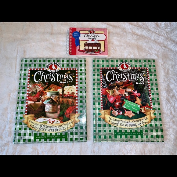 Gooseberry Patch Other - Gooseberry Patch Christmas Craft & Cookbook Bundle Gooseberry Patch Other - Gooseberry Patch Christmas Craft & Cookbook Bundle